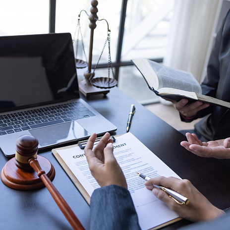 Актуальные разъяснения по применению ограничительных мер ЕС: фокус на предоставление ПО и ИТ-услуги