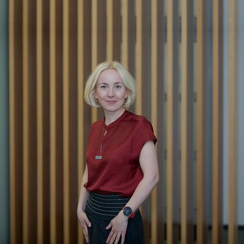 Елена Цатурова