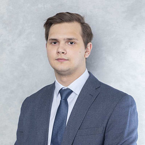 Артем Чалов