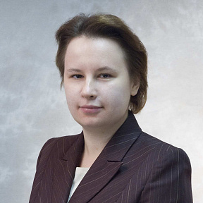 Александра Конова