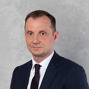 Dmitry Knizhentsev