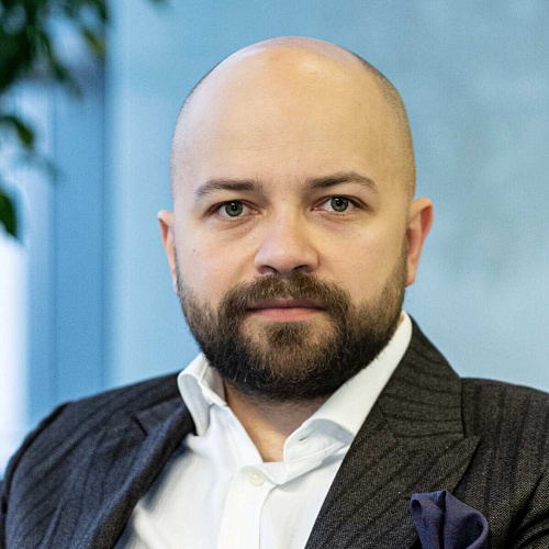 Денис Королёв
