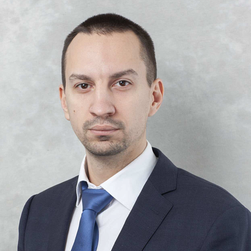 Олег Мангутов