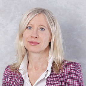 Елена Александрова