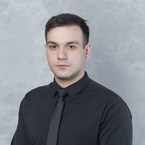 Рустам Сулейманов